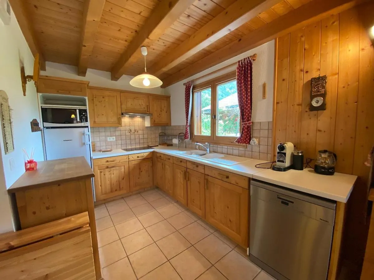 Chalet Calme Et Spacieux, Proche Village, Navette Ski, Jardin, Animaux Acceptes, Parking Prive - Fr-1-624-66 Samoëns